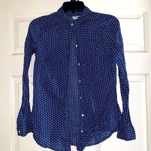 Women’s Old Navy Button Down Long Sleeved Top